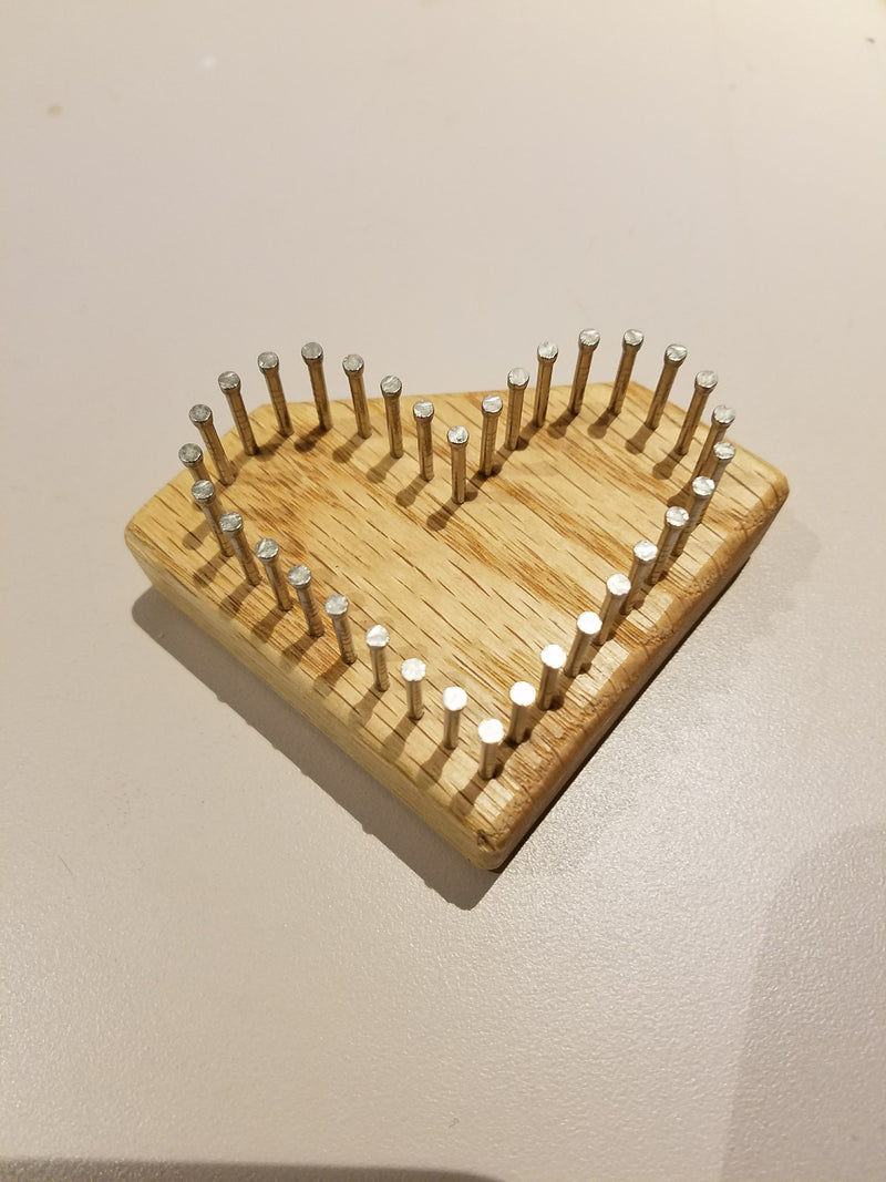 Li'l Weaver Heart Loom - 2"