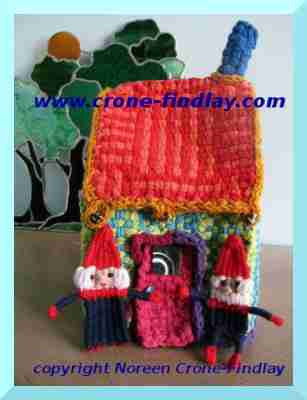 Video - Weave Gnomes and their Houses on Potholder Loom
